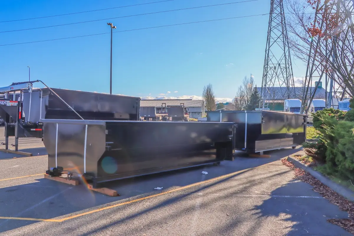 Professional dumpster rental and junk removal service in Southgate